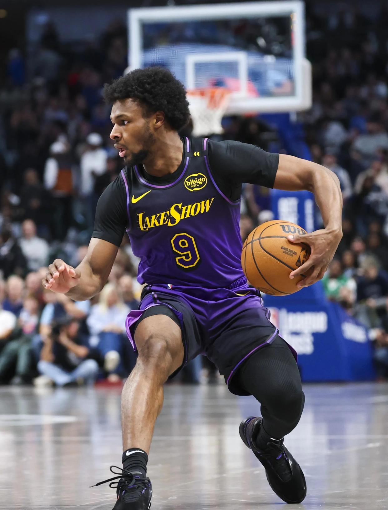 关于Ming连续五场比赛得分超过最后时刻胜出，雄鹿不断突破！赛场气氛高涨的信息-九游下载安装