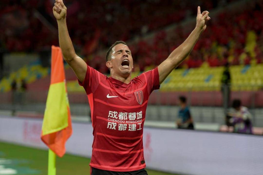 中超成都蓉城转会新动态