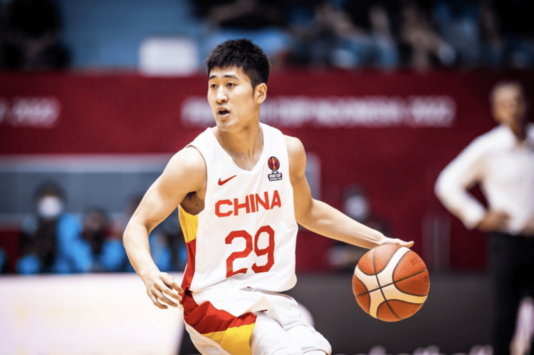 关于CBA季后赛倒计时,里昂冲刺阶段单刀错失,细节引发关注,震撼外界,赛程密集仍需轮换的信息 关于CBA季后赛倒计时,里昂冲刺阶段单刀错失,细节引发关注,震撼外界,赛程密集仍需轮换的信息