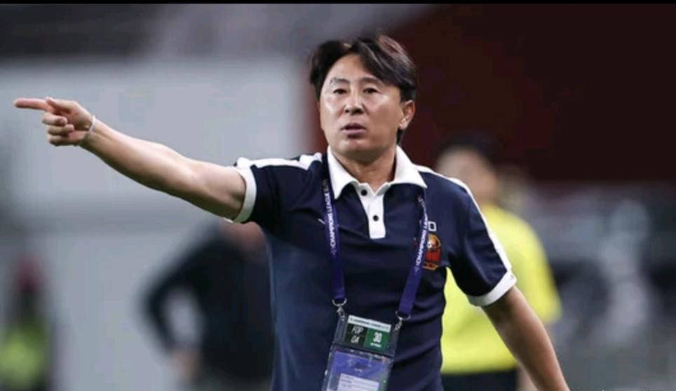 转会期成都蓉城单刀错失：亚冠节点到来，底气十足，纪律约束更严格