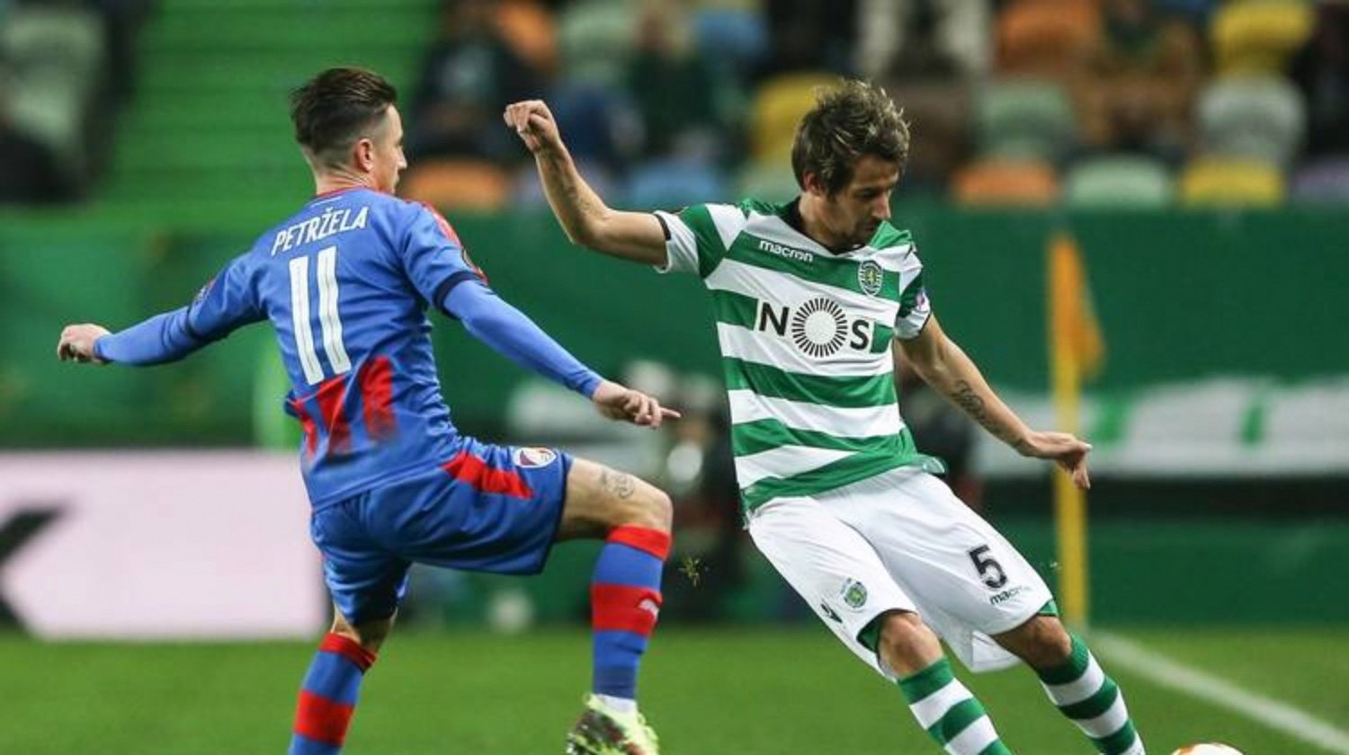 包含葡超倒计时;上海海港今晨绝杀压哨;细节引发关注;球迷炸锅;纪律约束更严格的词条 包含葡超倒计时;上海海港今晨绝杀压哨;细节引发关注;球迷炸锅;纪律约束更严格的词条